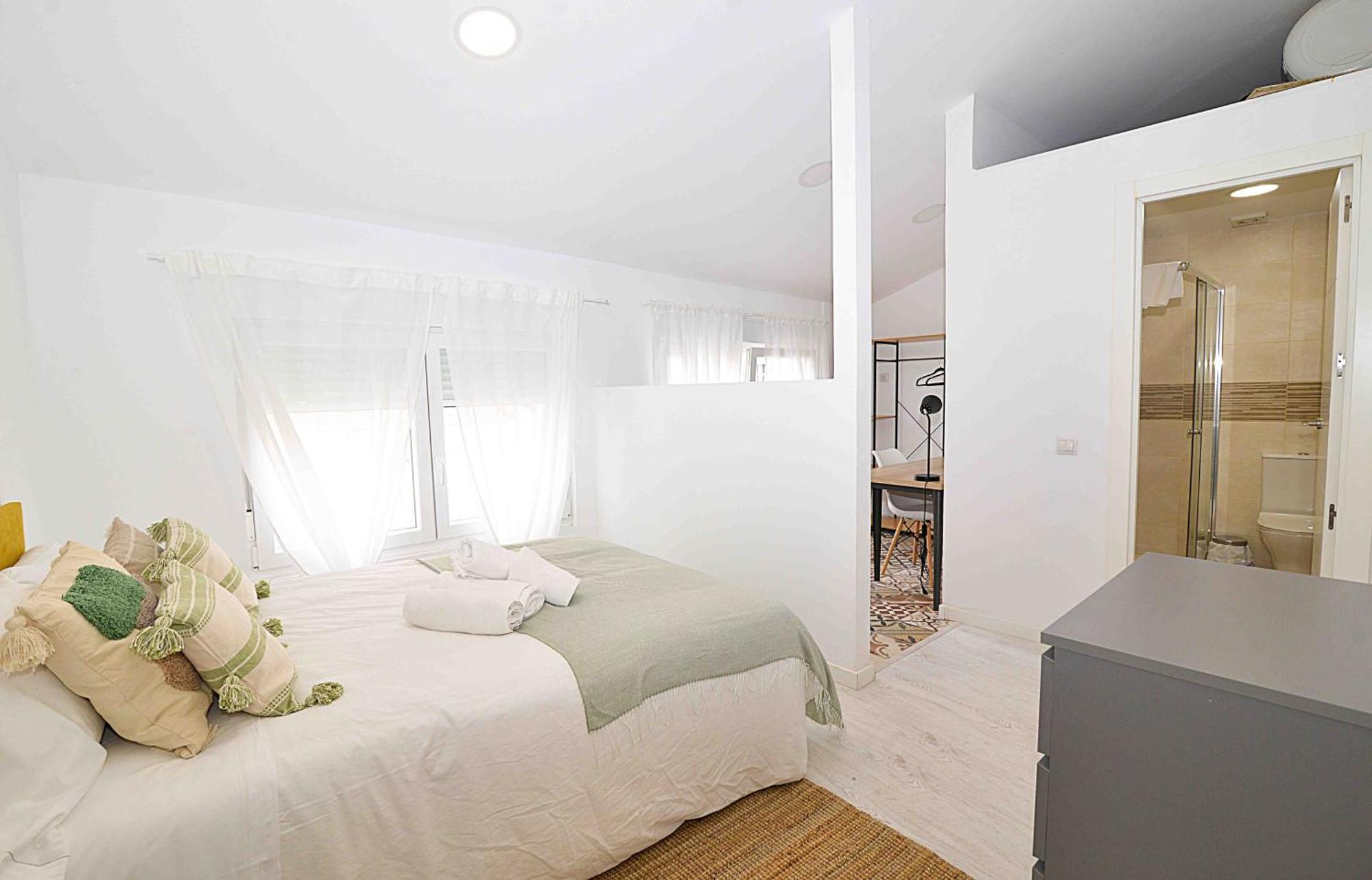 El Apartamento De San Cisneros By Just-Room Сантандер Екстериор снимка