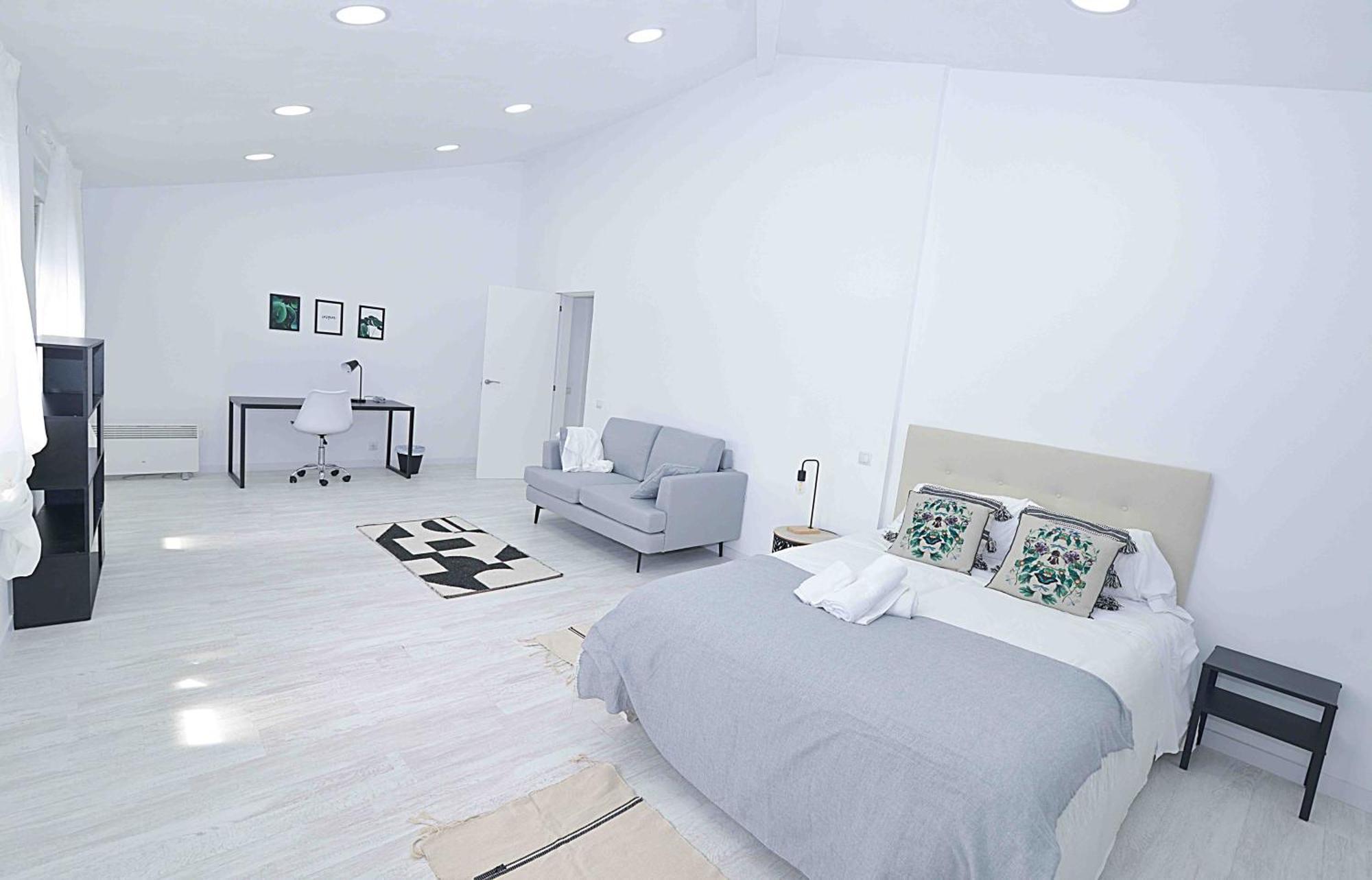 El Apartamento De San Cisneros By Just-Room Сантандер Екстериор снимка